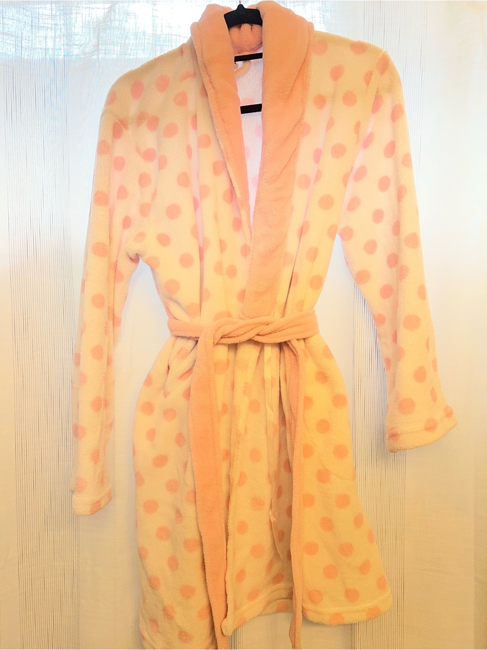 Brand New absolutely divine and super fluffy Ulta Beauty bathrobe!
